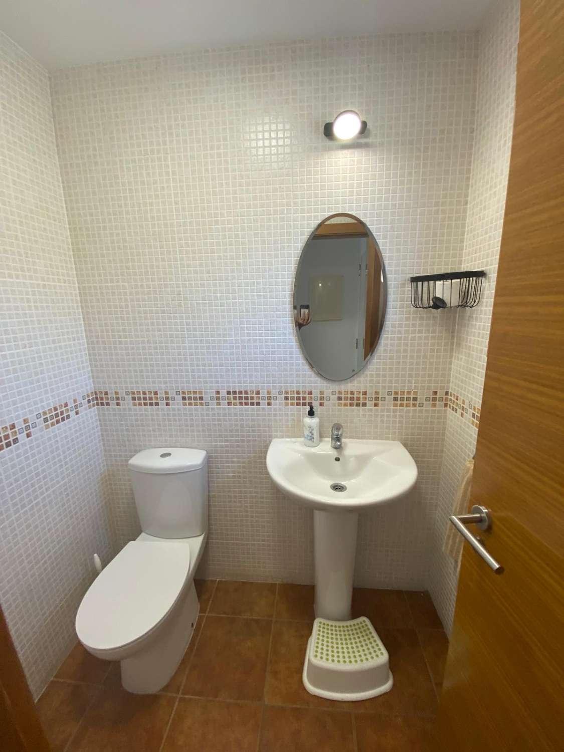 Amplio chalet adosado 4 dormitorios y 3 baños en alquiler larga temporada