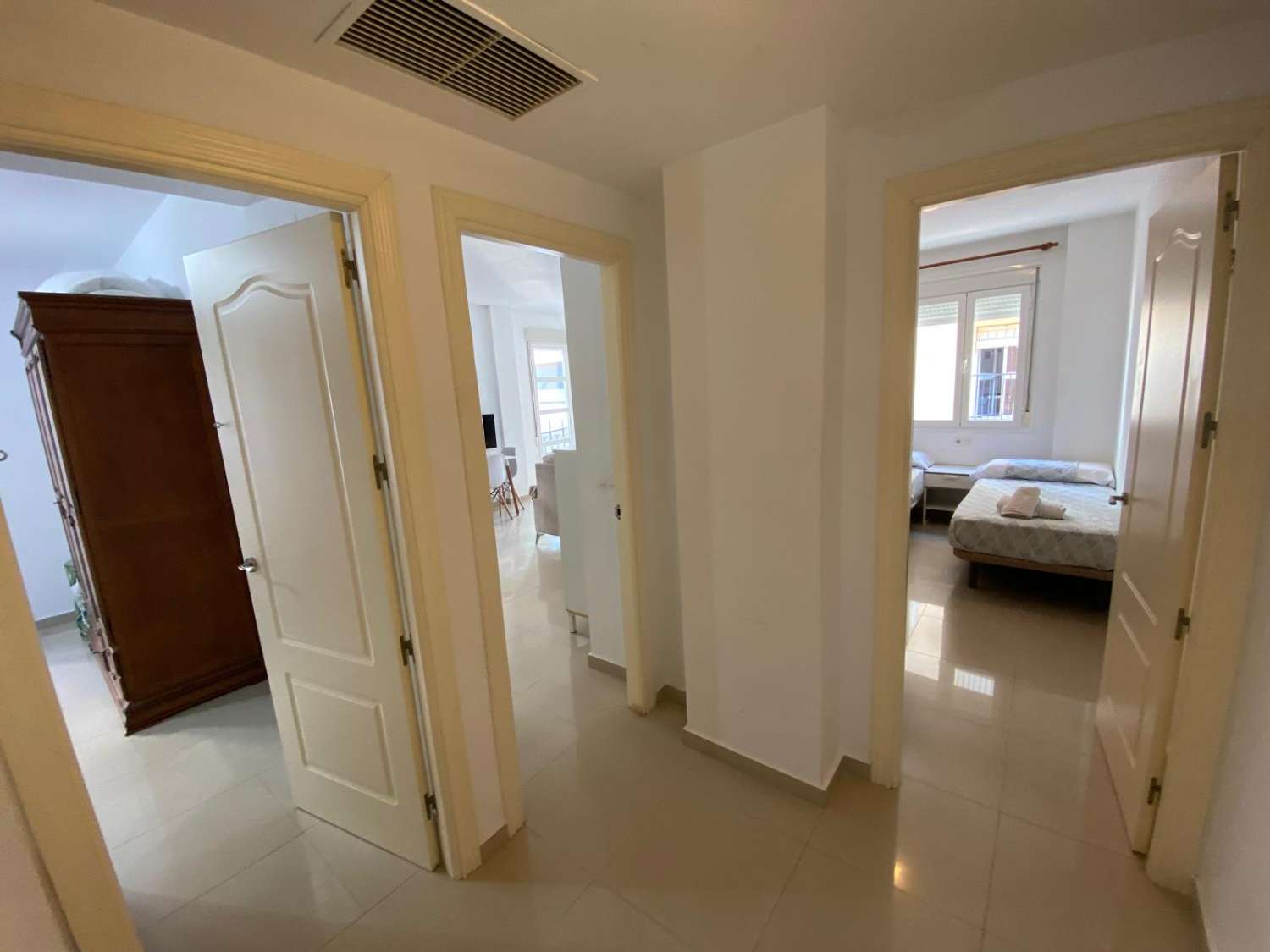 Piso 2 dormitorios y 1 baño a la venta