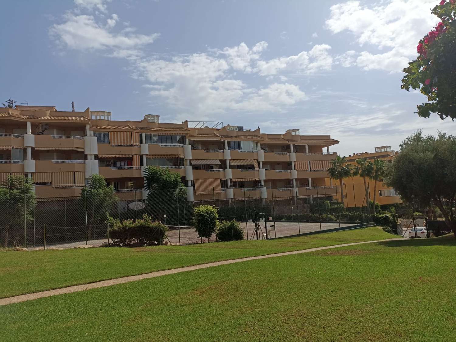 Se vende piso en Torreblanca, Fuengirola