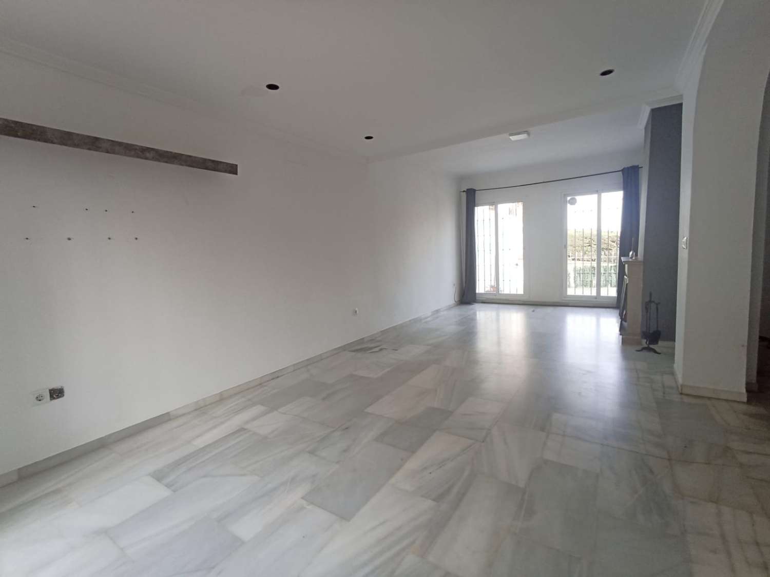 Rodinný dům v prodeji in Zona Sohail (Fuengirola)
