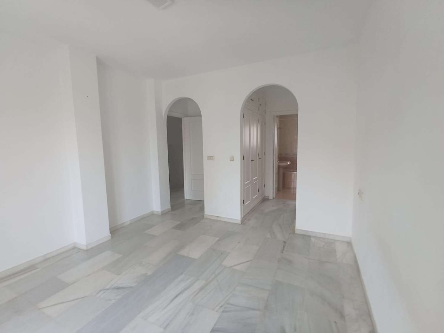 Rodinný dům v prodeji in Zona Sohail (Fuengirola)