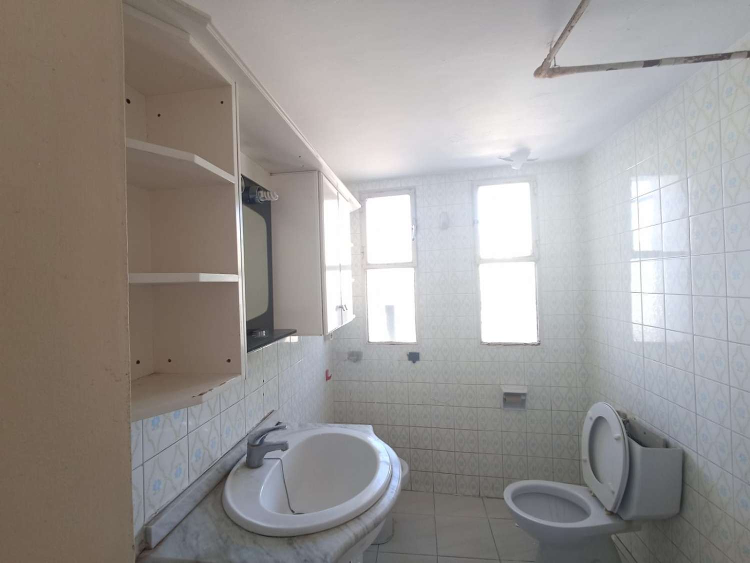 Se vende piso 3 dormitorios en Playa de los Boliches, Fuengirola.