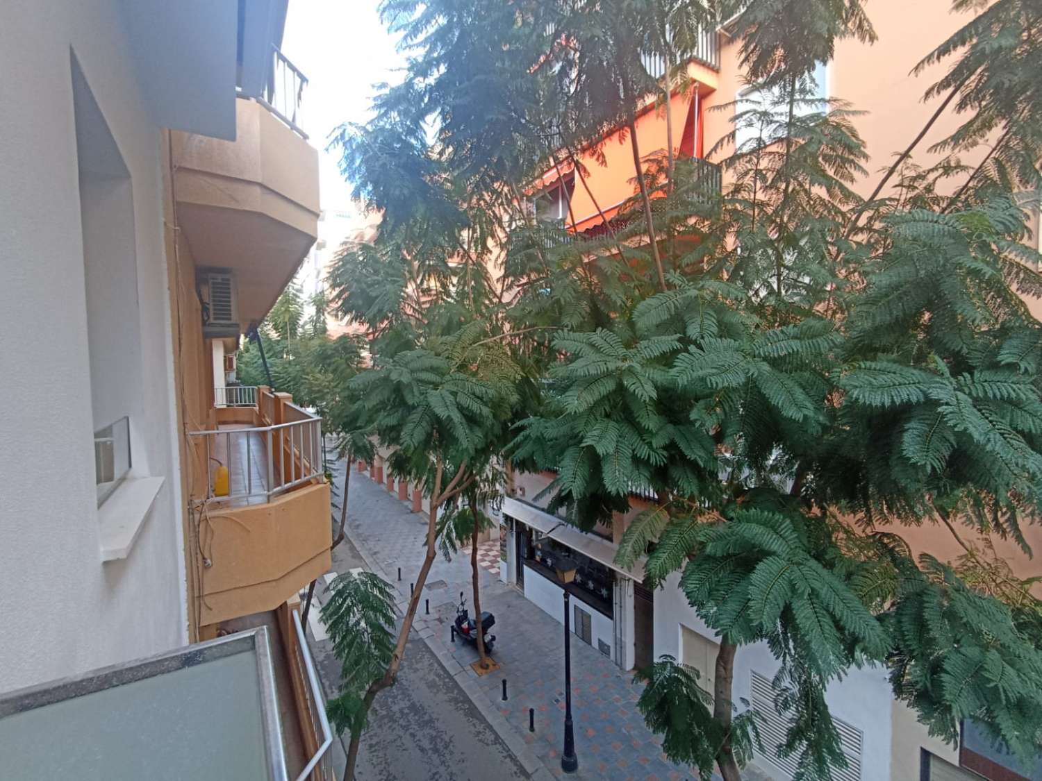 Se vende apartamento de 1 dormitorio en Playa de los Boliches, Fuengirola.