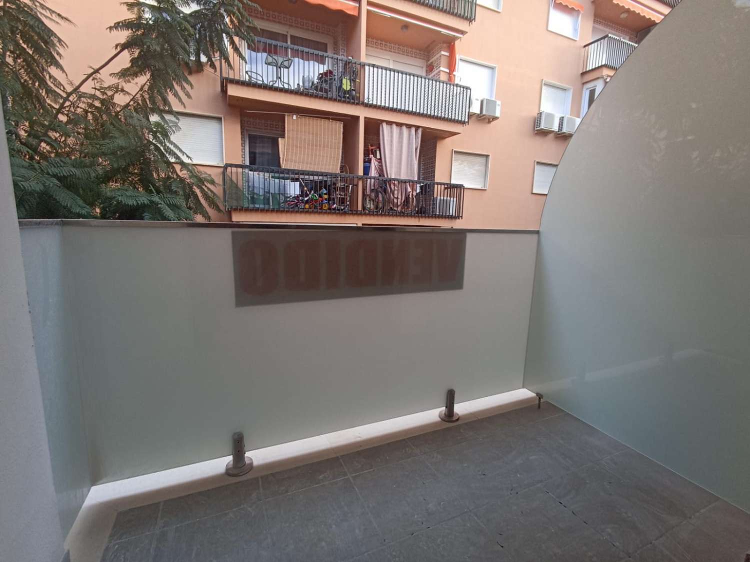 Se vende apartamento de 1 dormitorio en Playa de los Boliches, Fuengirola.