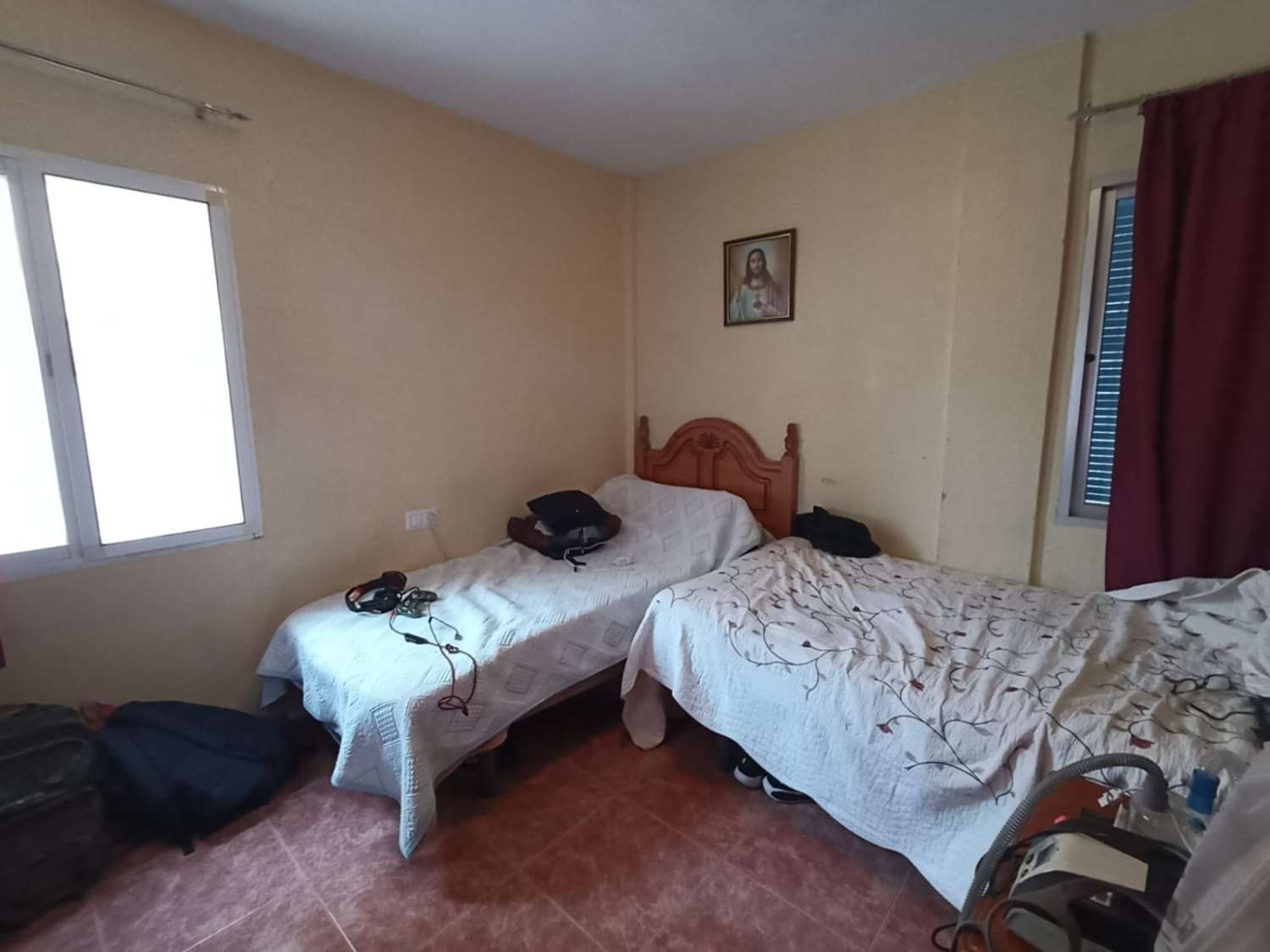 Se vende piso de 3 dormitorios en el Centro de Fuengirola.