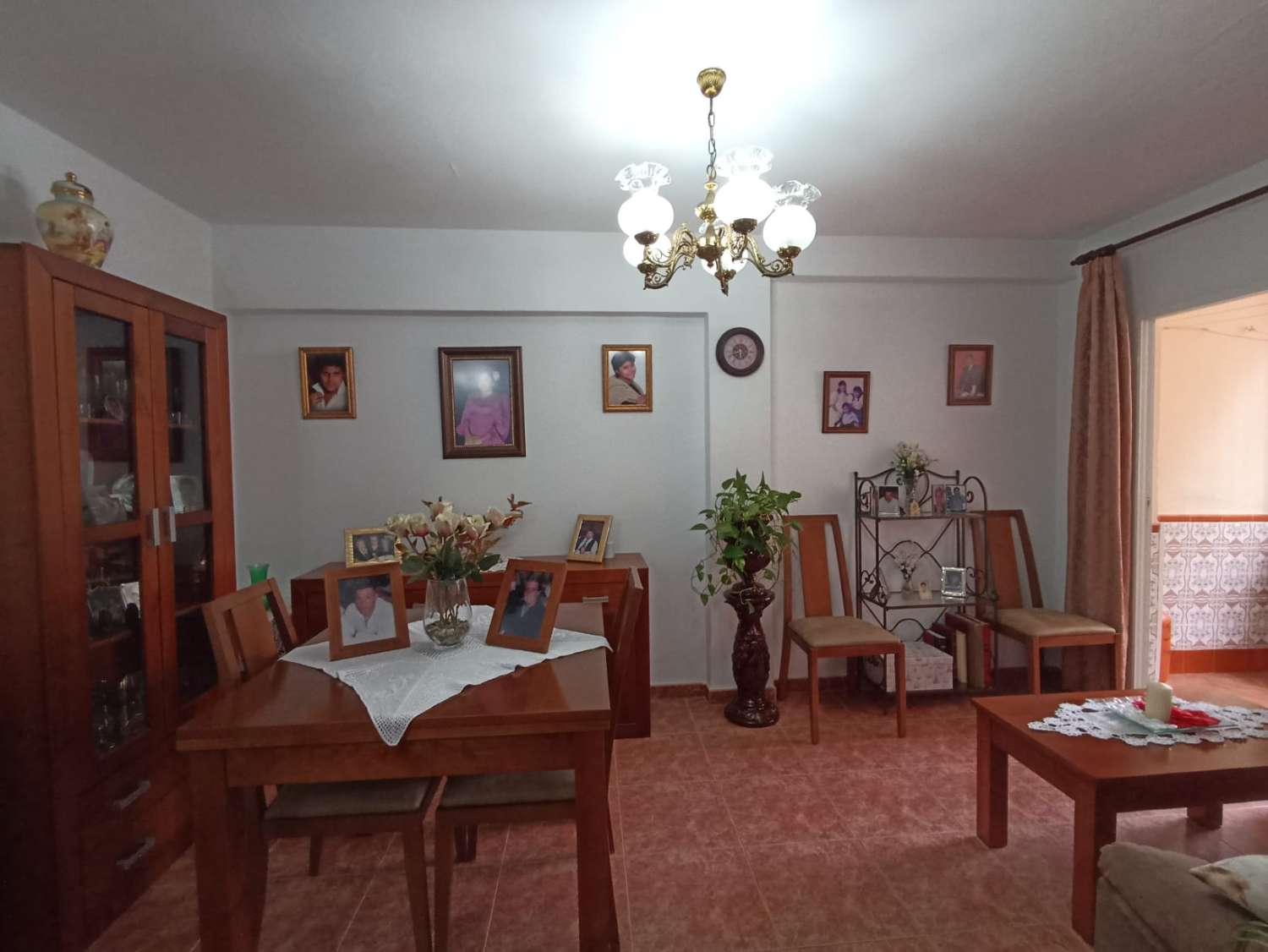 Se vende piso de 3 dormitorios en el Centro de Fuengirola.