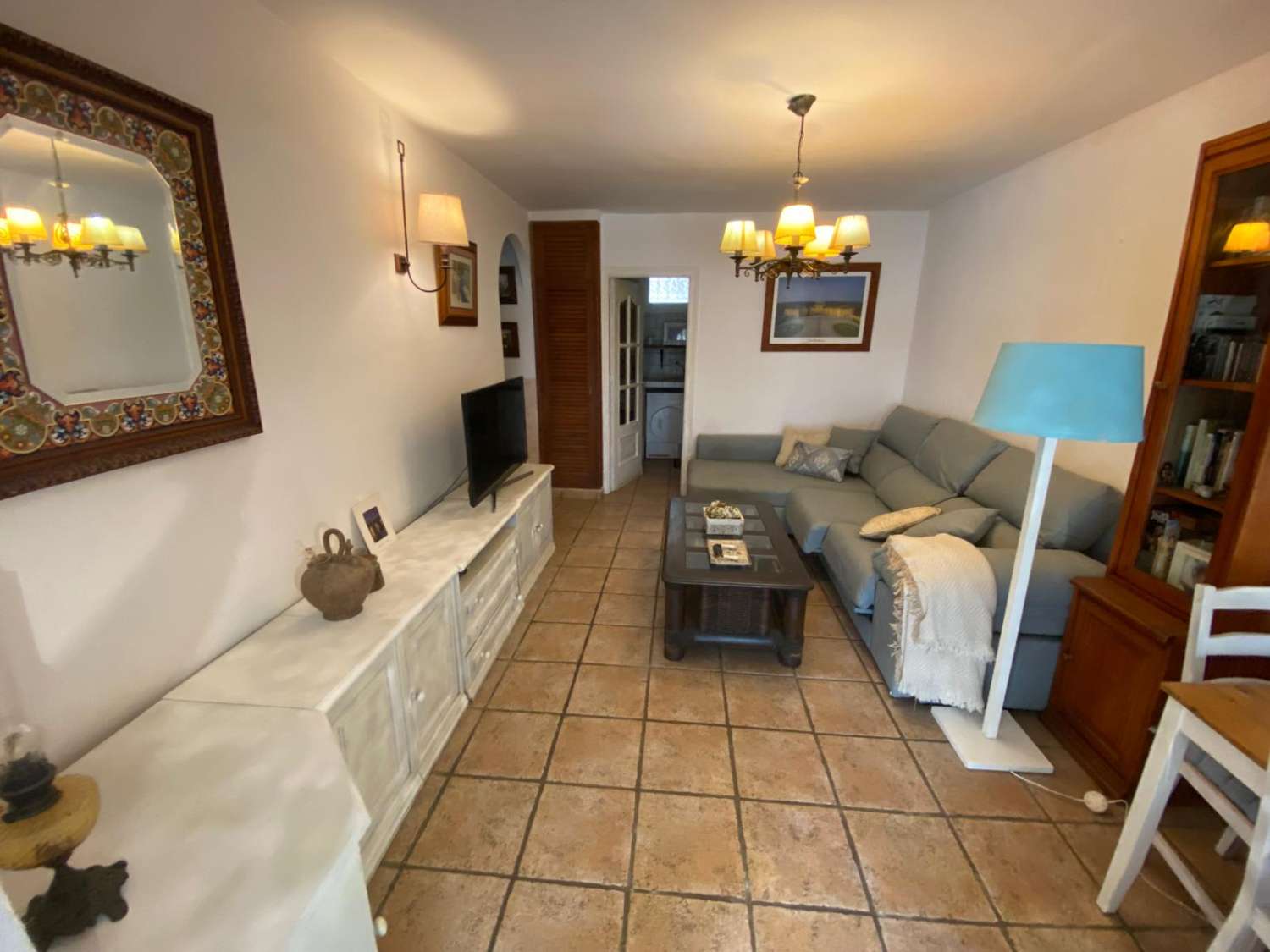 2 dormitorios y 1 baño en planta baja con jardin
