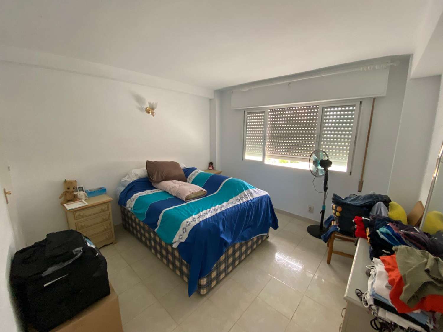 3 dormitorios y 2 baños, parking y piscina en Los Boliches