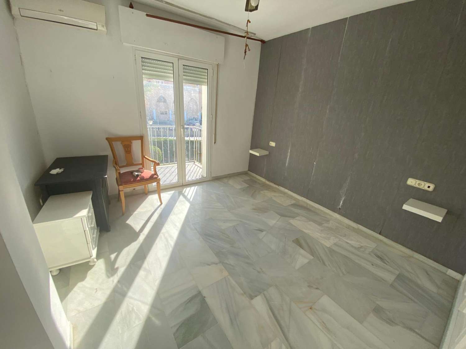 Se vende adosado en Fuengirola,zona Sohail.