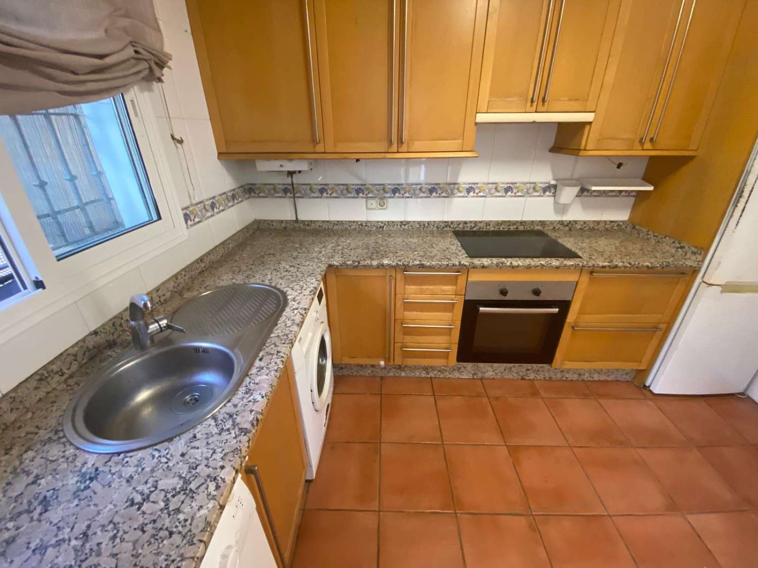 Se vende adosado en Fuengirola,zona Sohail.