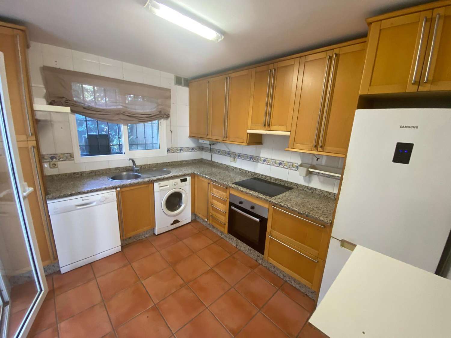 Se vende adosado en Fuengirola,zona Sohail.