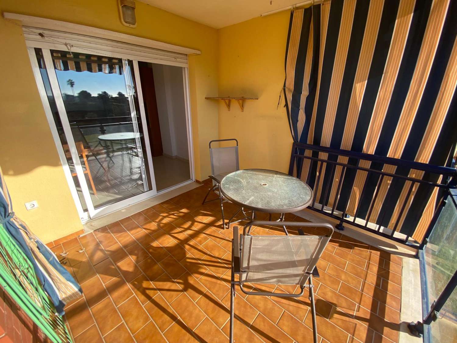 Våning till salu i Benajarafe