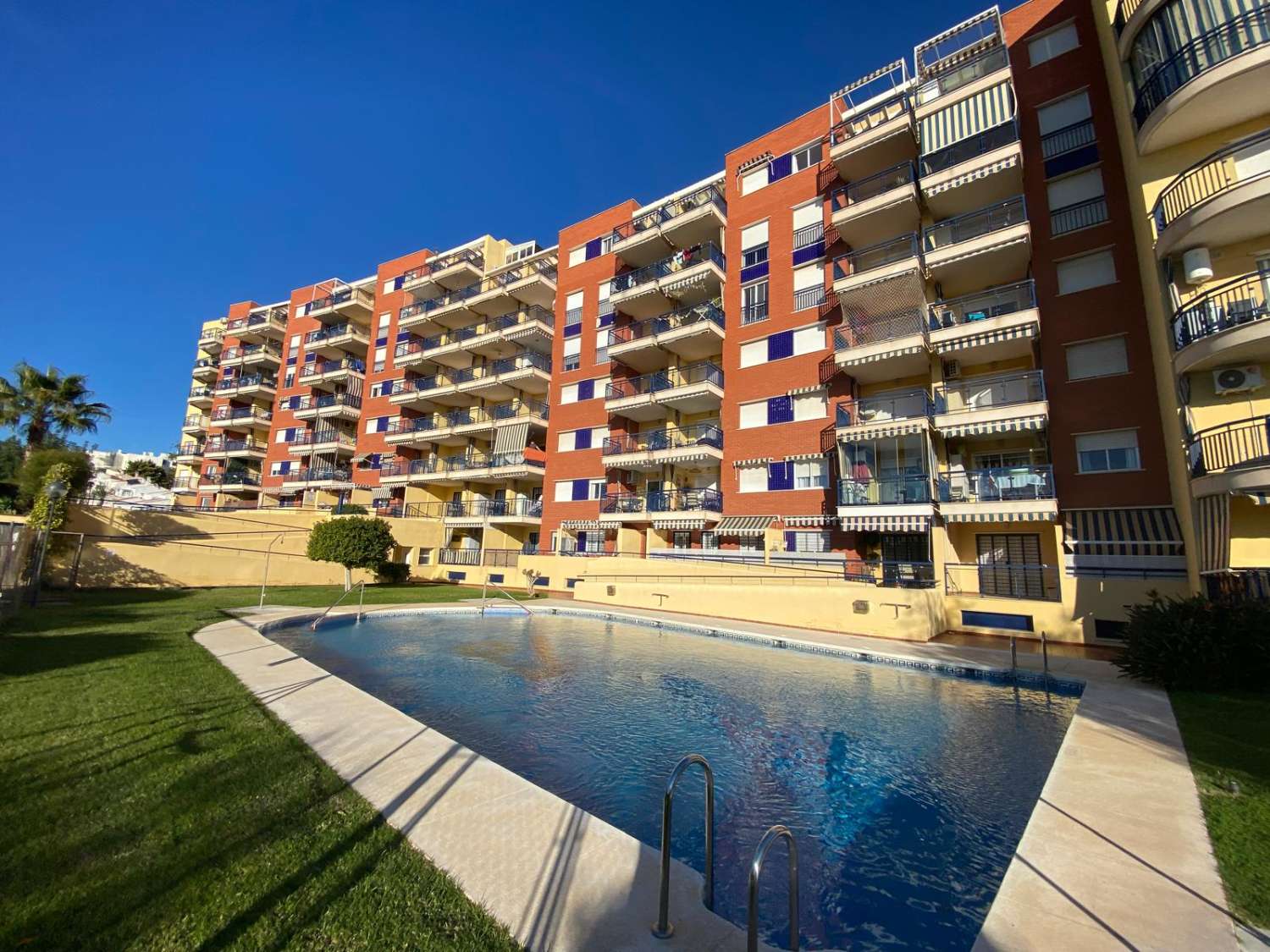 Våning till salu i Benajarafe