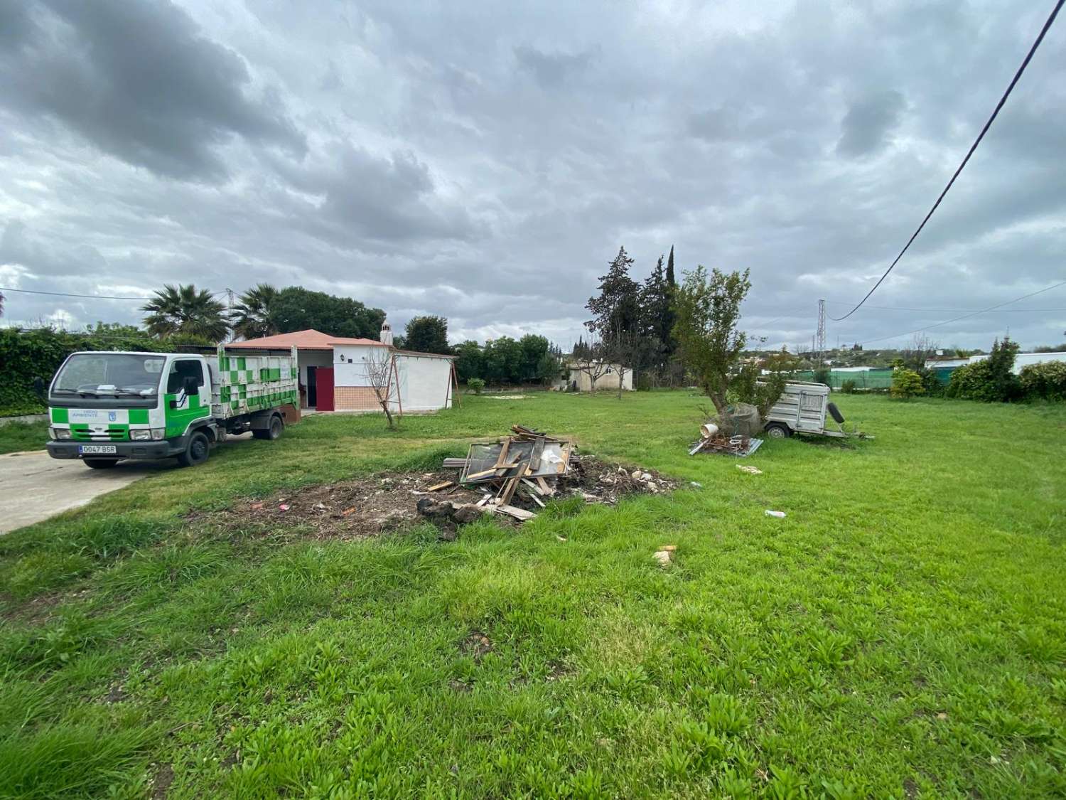 Se vende casa de campo con parcela