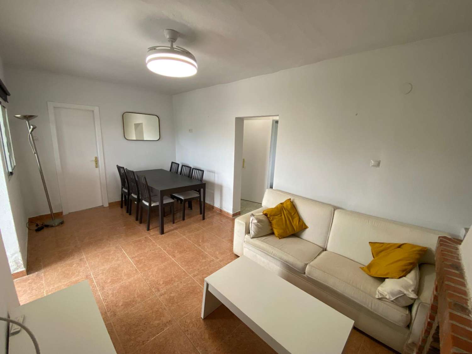 Se vende casa de campo con parcela