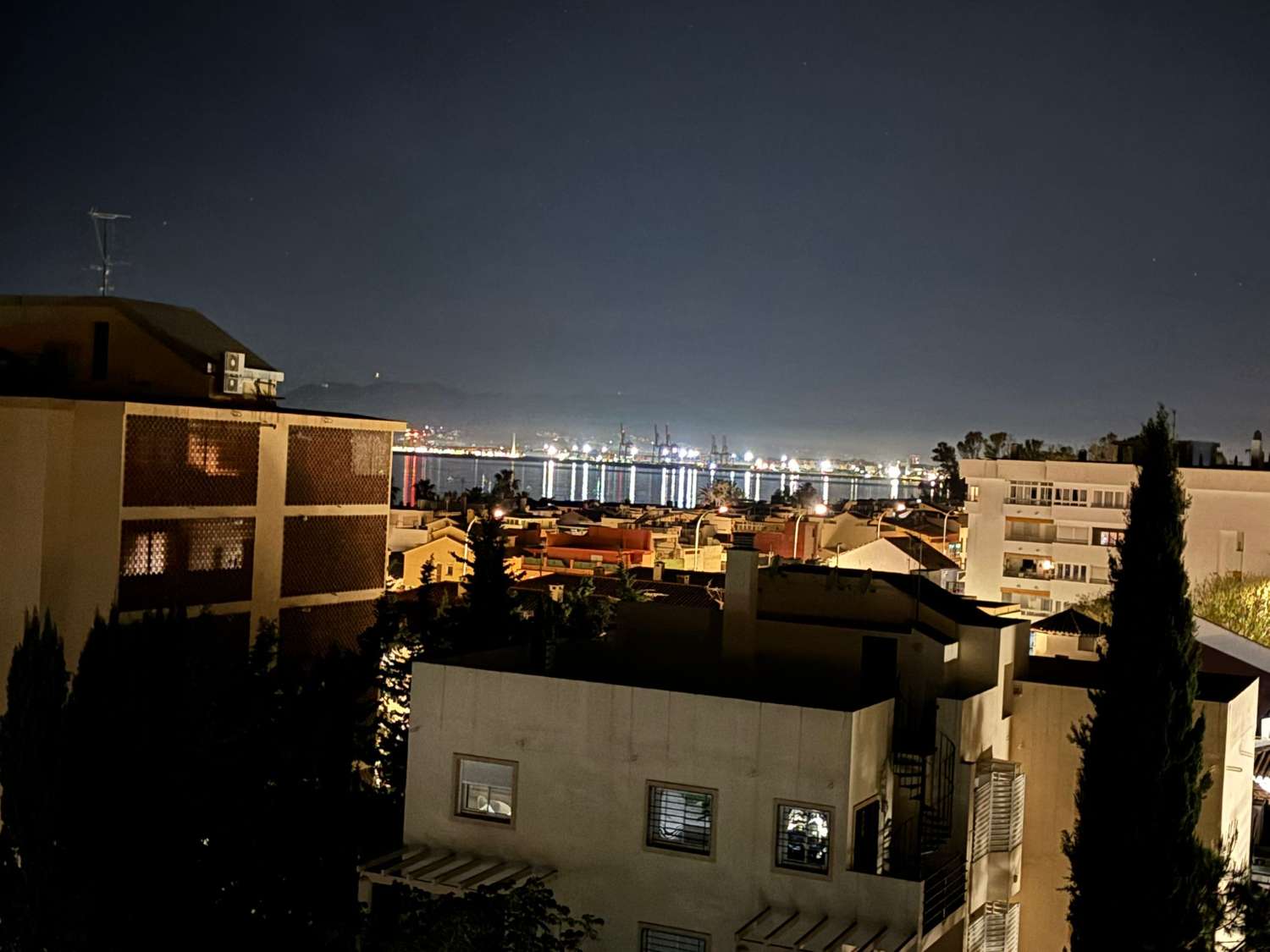 Kattohuoneisto myynnissä Pedregalejo (Málaga)