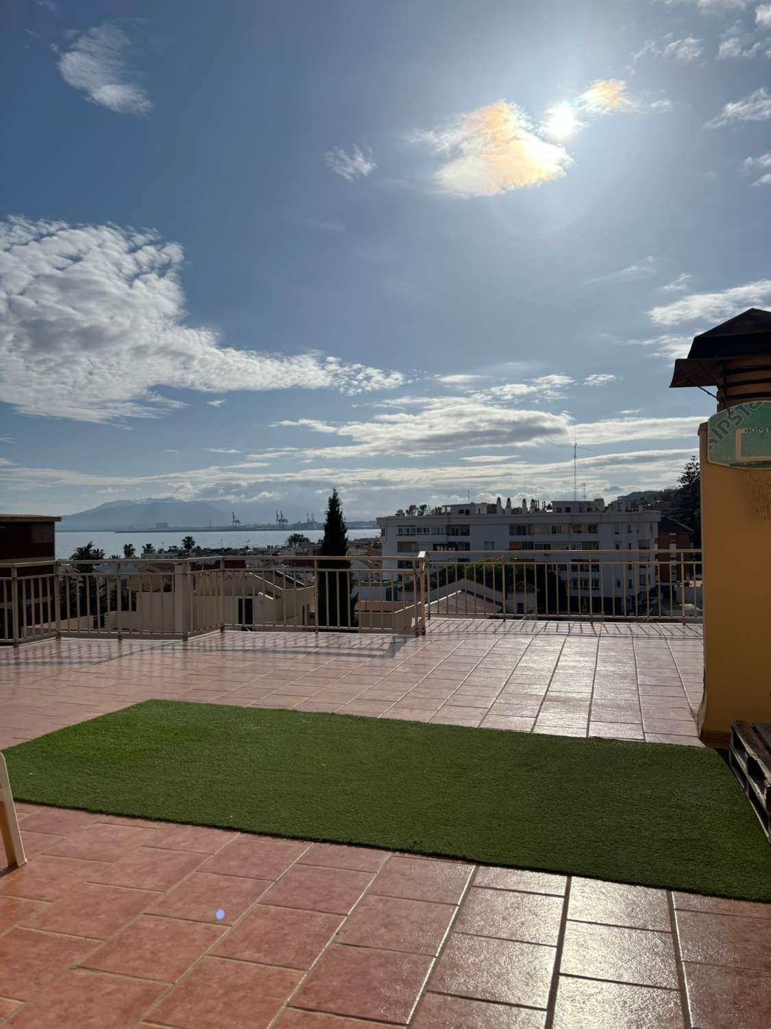 Kattohuoneisto myynnissä Pedregalejo (Málaga)